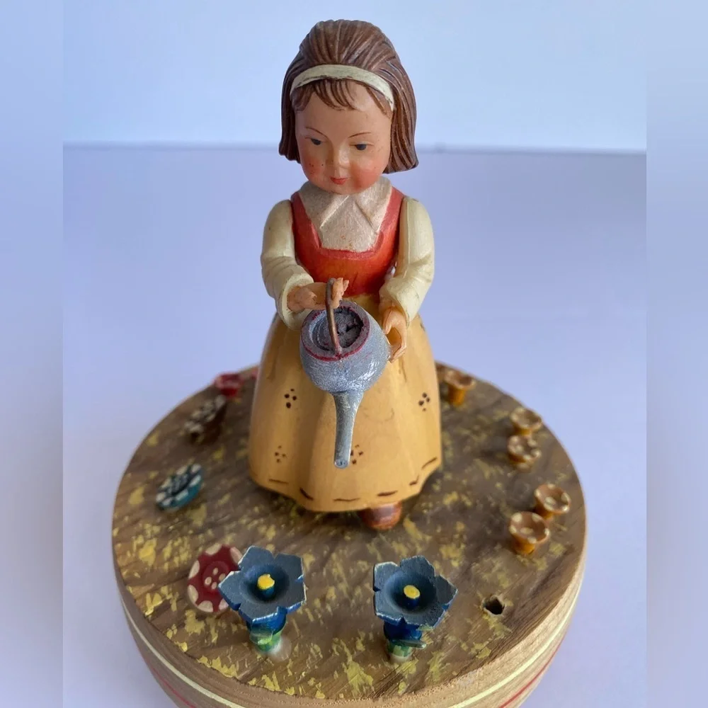 Vintage Reuge Anri Girl With Watering Can Flowers Swiss‎ Music Box Retired Read